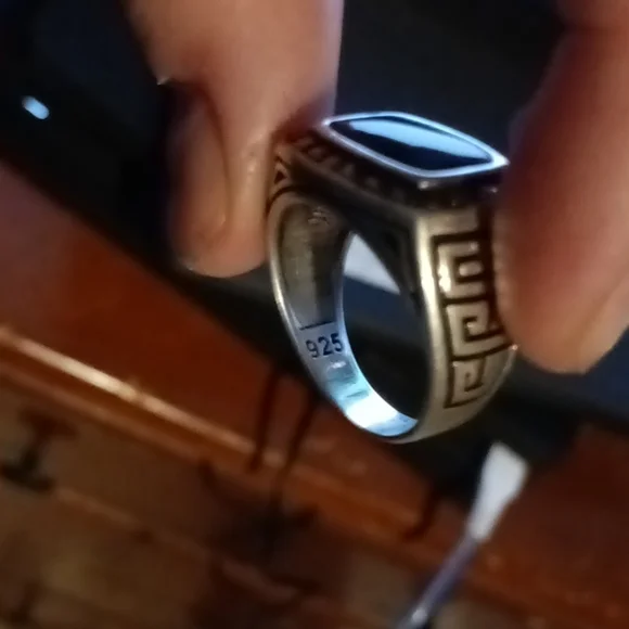 Stirling silver ring - Picture 4 of 4